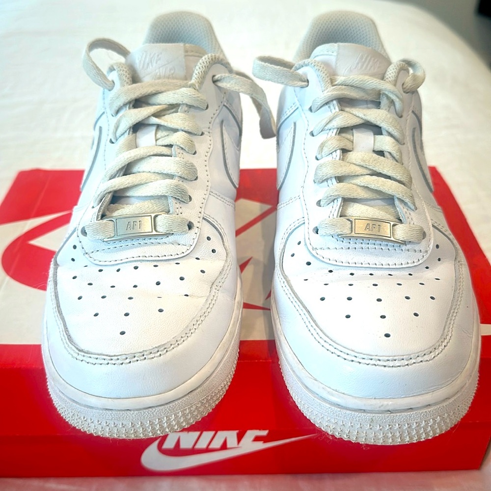 Nike Air Force 1